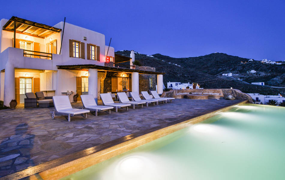 greece-mykonos-villa-pandia-pool-6.jpg
